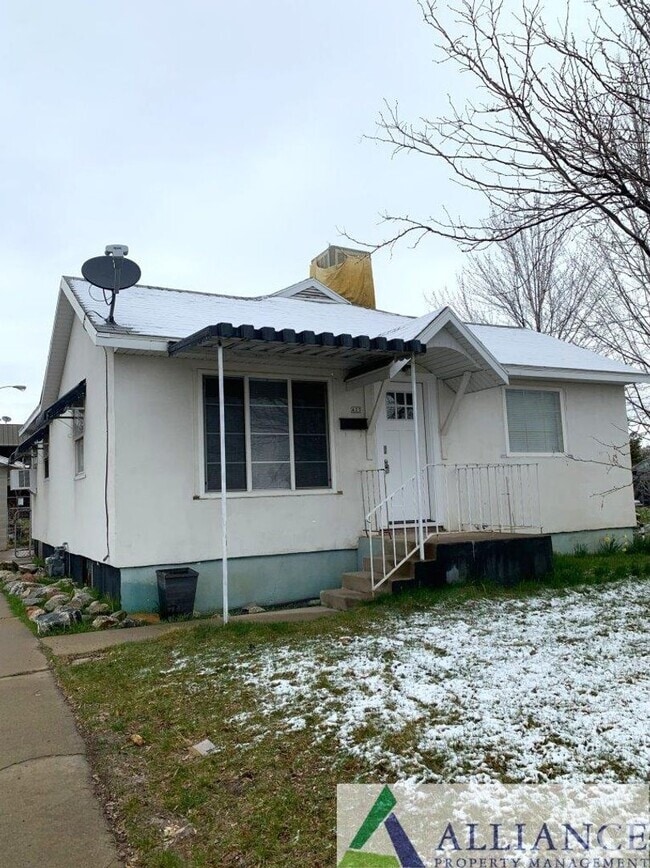 Building Photo - 423 E 450 S