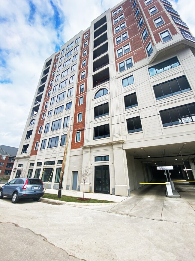 Foto del edificio - 300 E LaSalle