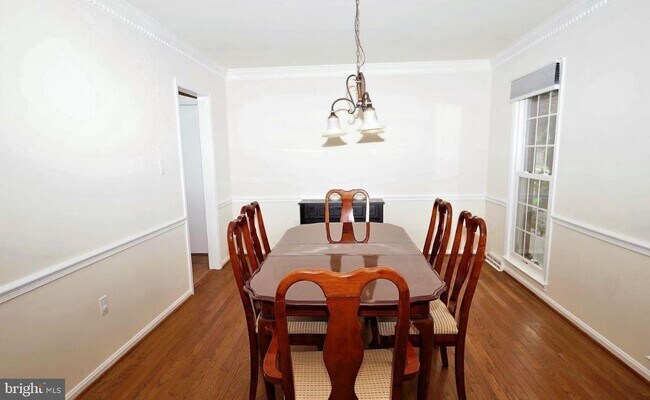 Building Photo - 10729 Rippon Lodge Dr