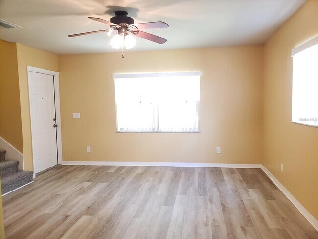 Foto del edificio - 1364 Fairway Dr