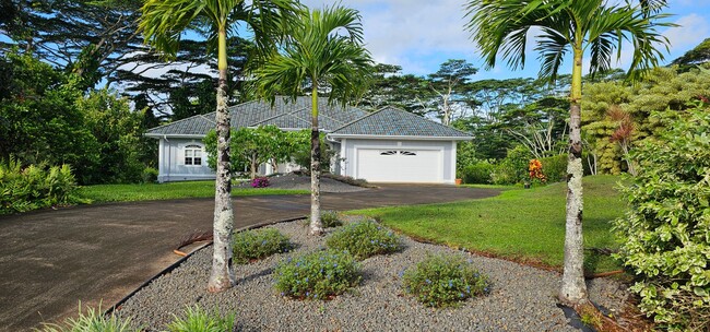 Building Photo - 50% Off First Months Rent 4 Bedroom 3 Bath...