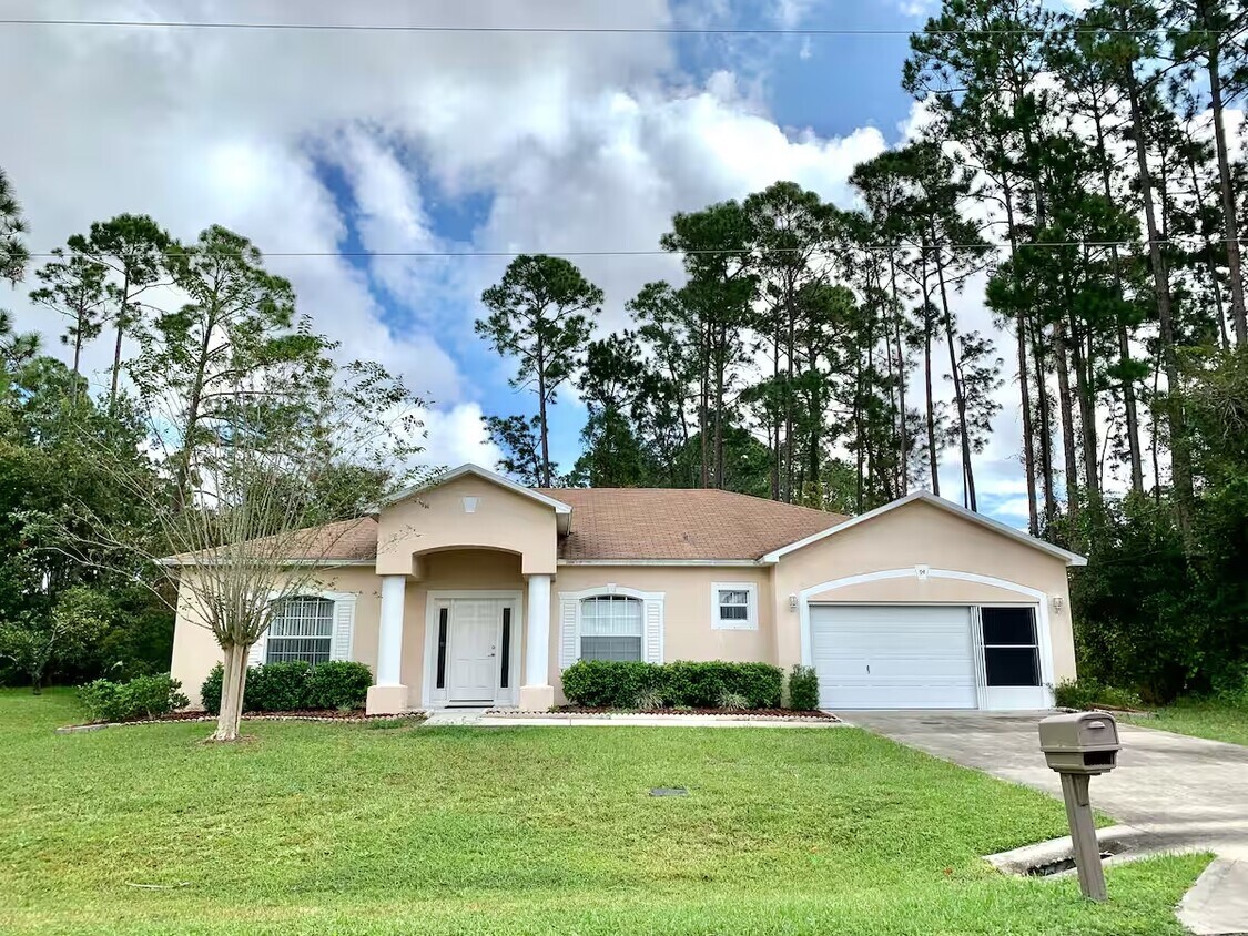 Foto principal - 94 Breeze Hill Ln