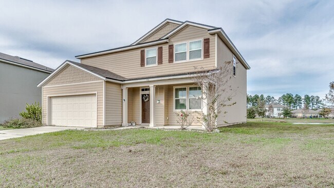 Building Photo - 5 bedroom, 2.5 bath home at Village of Wes...