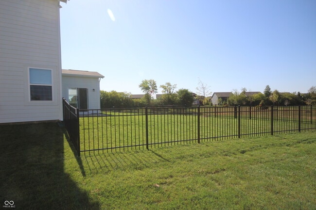 Building Photo - 7291 Standish Ln