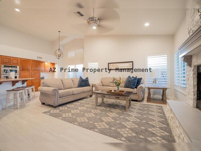 Foto del edificio - 6123 W Louise Dr