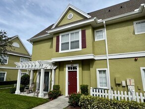 Building Photo - 4003 San Sebastian Dr