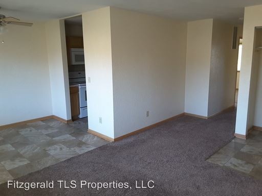 Building Photo - 227 Chambers Ave