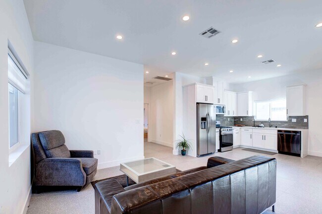 Foto del edificio - 1615 N Niagara St