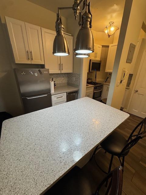 Foto del edificio - 531 E 87th St