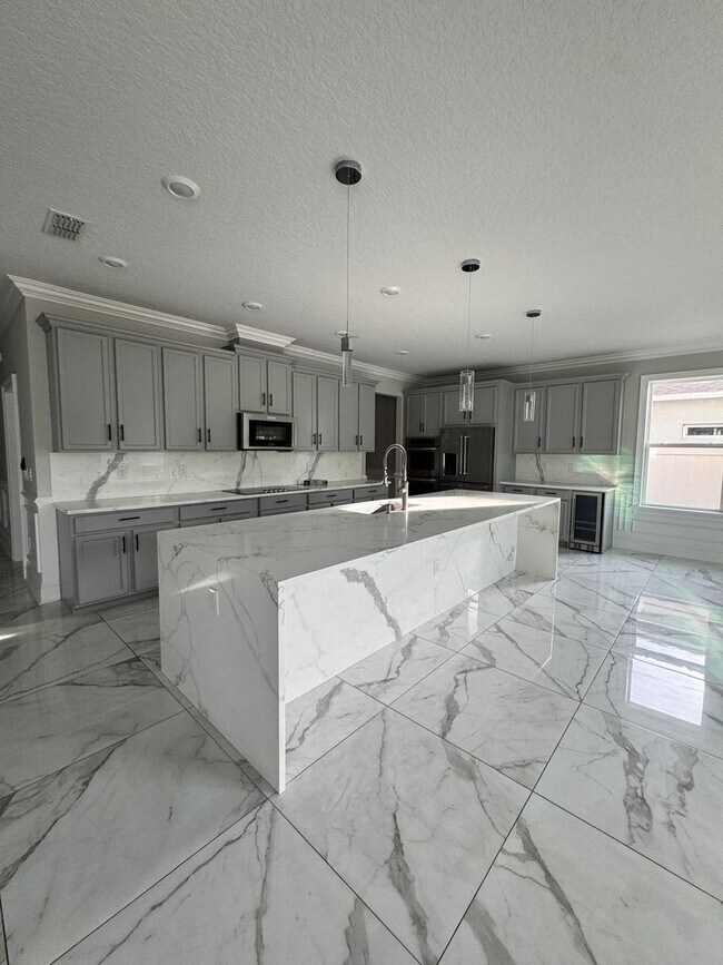 Foto del edificio - 5/3.5 Groveland Home