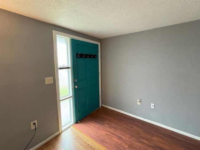 Building Photo - 7410 Castanea Dr