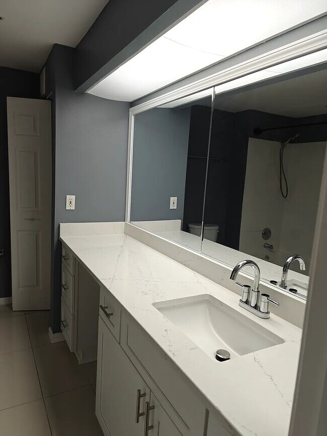 Foto del edificio - 1424 Keys Crossing Dr NE