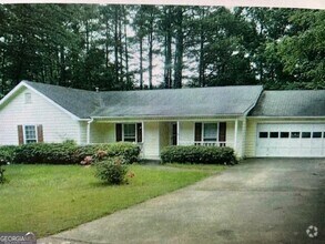 Building Photo - 3677 Fernbrook Dr