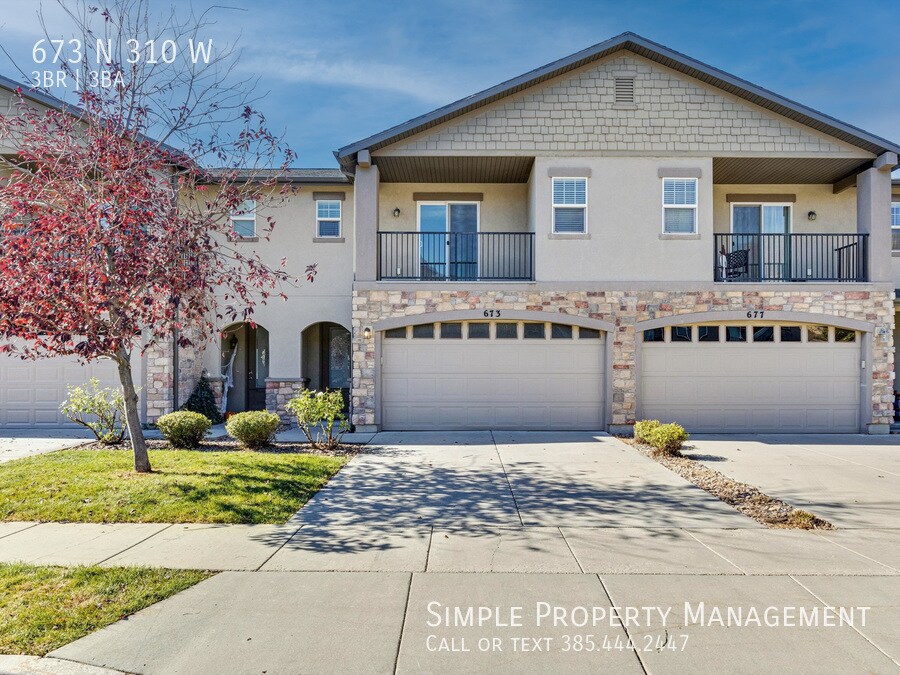 Foto principal - Clean, well-kept 3-BD Townhome in Centervi...