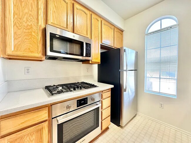 Foto del edificio - 8656 New Salem St