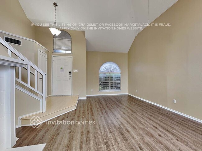 Foto del edificio - 2207 Bennington Dr