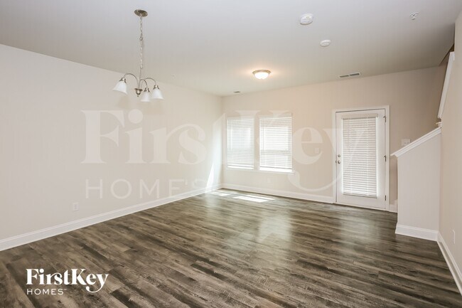 Foto del edificio - 2019 Cypress Village Dr NW