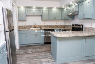 Building Photo - 7867 Mariposa Ave