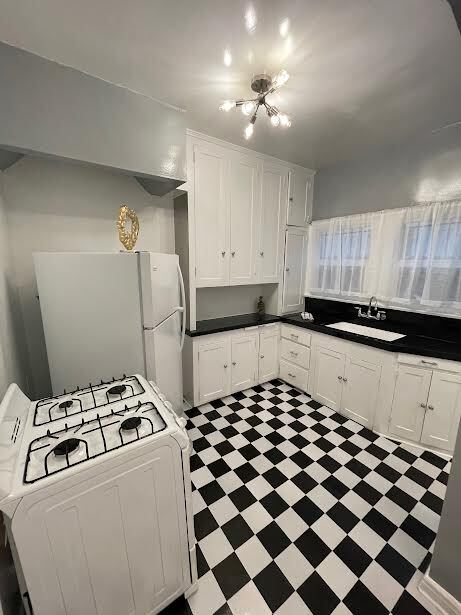 Foto del edificio - 526 N Orange Dr