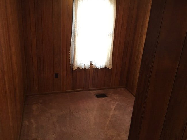 Bedroom 2 - 112 Glade Run Rd