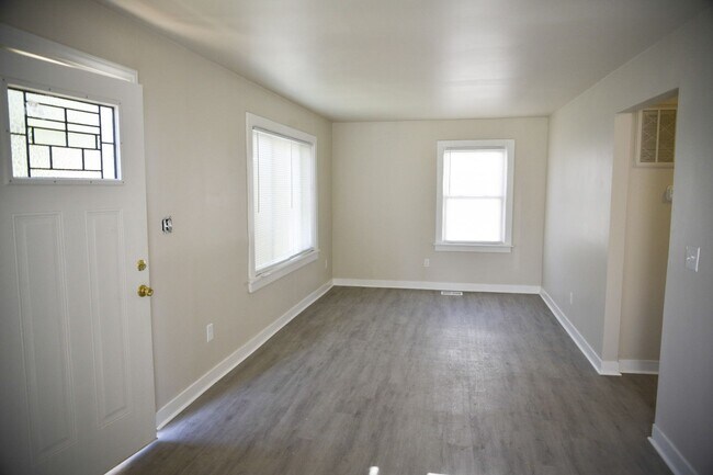 Foto del edificio - 1149 Lincoln Ave