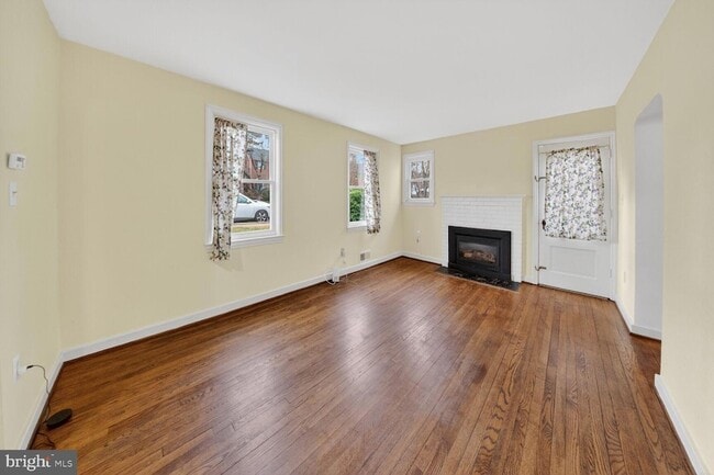 Foto del edificio - 6031 9th St N