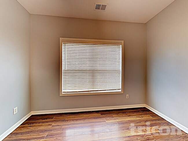 Foto del edificio - 48 Sandstone Ct