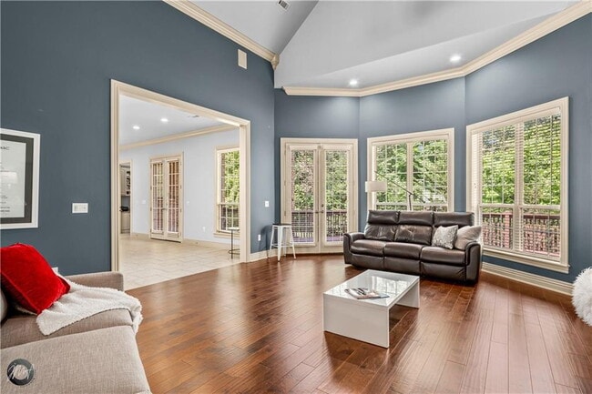 Building Photo - 5106 Sloan Cir