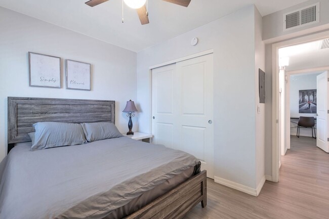 Interior Photo - Sonoran On 9th