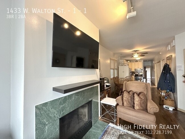 Building Photo - 1433 W Walton St