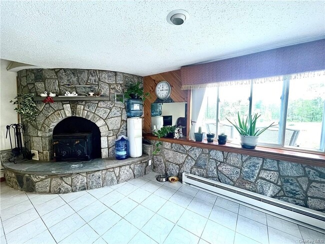 Building Photo - 179 Rosemond Rd