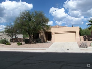 Building Photo - 2742 N Ave Valiente