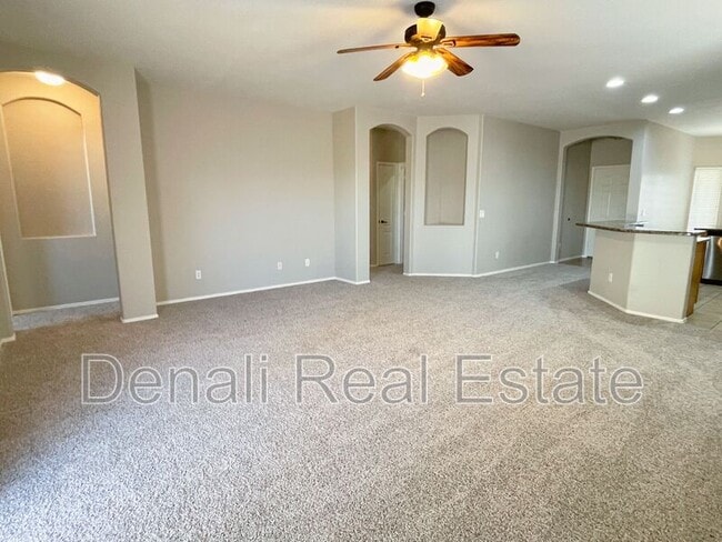 Building Photo - 36 S 120th Ave