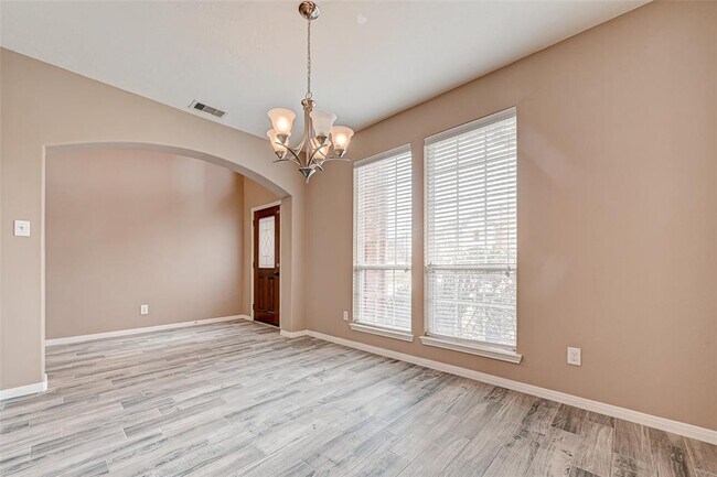 Foto del edificio - 16942 Langham Crossing Ln