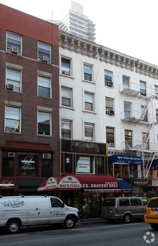Foto del edificio - 809 Lexington Ave