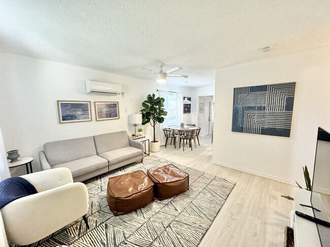Building Photo - Paul Phadungchai (4093 Springs Ln)