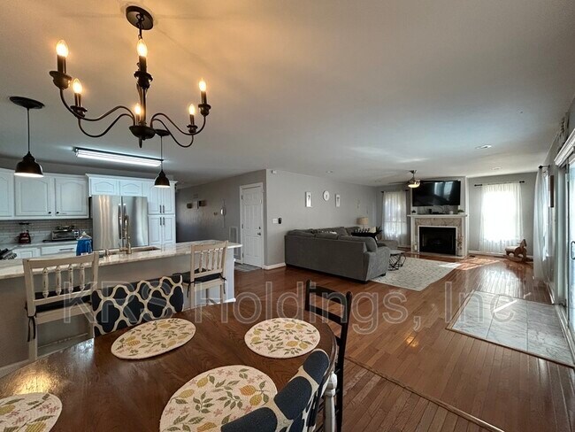 Foto del edificio - 8583 Wayland St