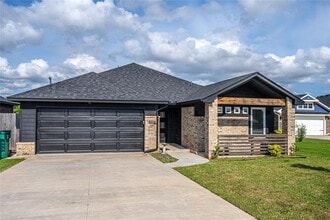 Building Photo - 8516 Gibbs Dr