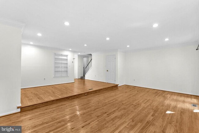 Foto del edificio - 7877 Painted Daisy Dr