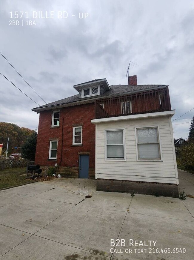 Foto del edificio - 1571 Dille Rd