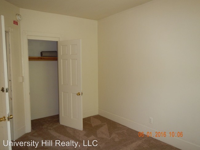 Building Photo - 315 Greenwood Pl