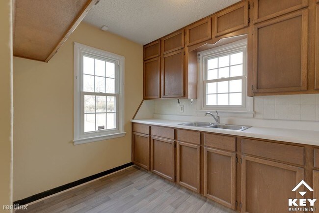 Foto del edificio - 4 br, 1.5 bath House - 2707 N Estelle St