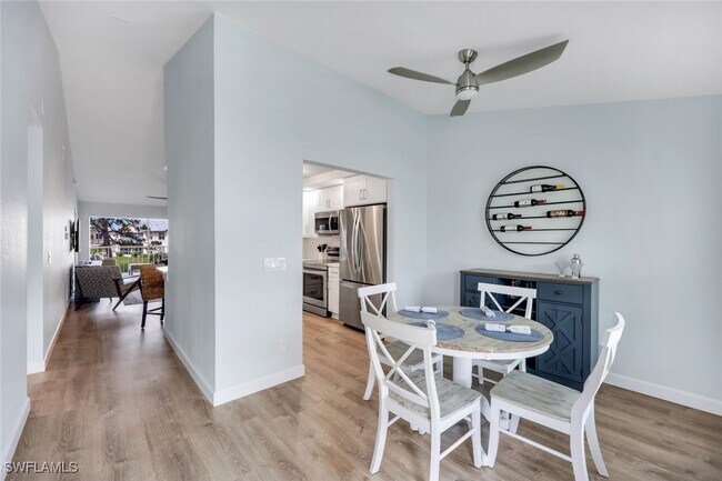 Foto del edificio - 774 Wiggins Lake Dr