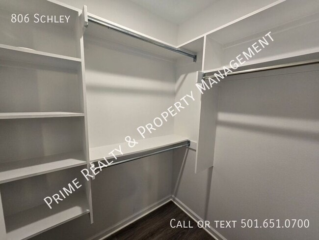 Foto del edificio - 806 Schley-
