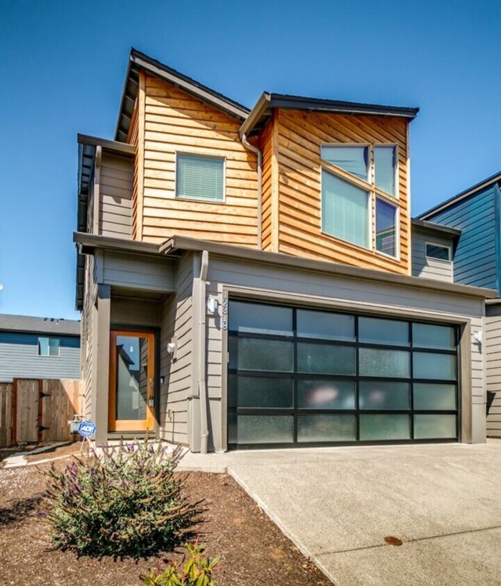 12318 NE 116th St, Vancouver, WA 98682 Townhome Rentals in Vancouver