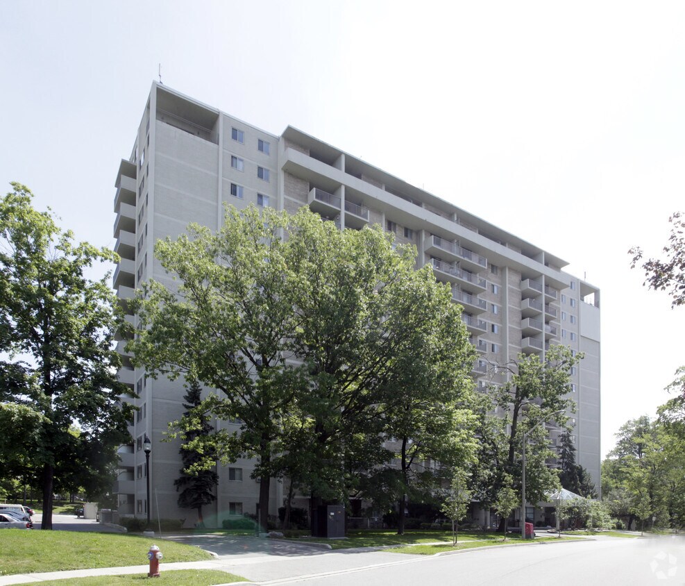 Silver Spear Apartments 1355 Silver Spear Rd Mississauga, ON