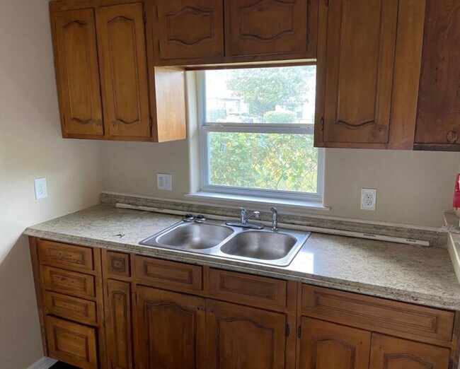 Foto del edificio - 2704 Campbell St