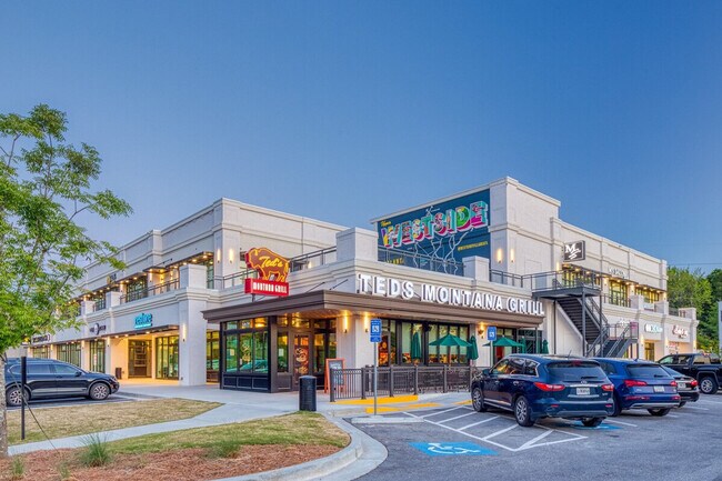 Foto del edificio - 2048 Bolton Dr NW