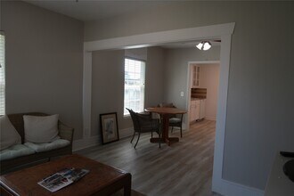 Building Photo - 2717 Avenue D