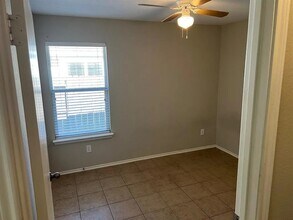 Building Photo - 118 Anvil Rock Ln